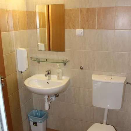 Esprit Hotel 3*