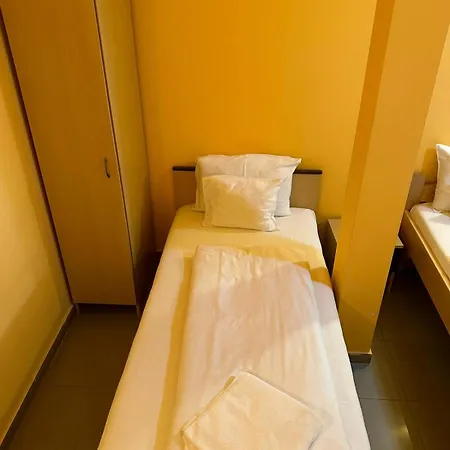 Esprit Hotel 3*