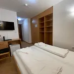 Hotel Esprit 3*
