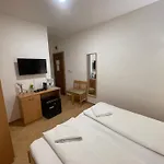Esprit Szálloda 3*