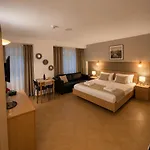 埃斯普利特酒店 酒店 3*