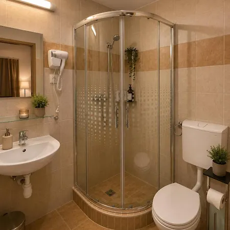 Esprit Residences Hotel 3*